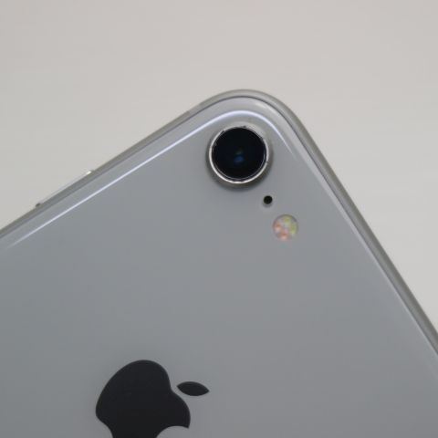 超美品 SIMフリー iPhone8 256GB シルバー 即日発送 スマホ Apple 本体