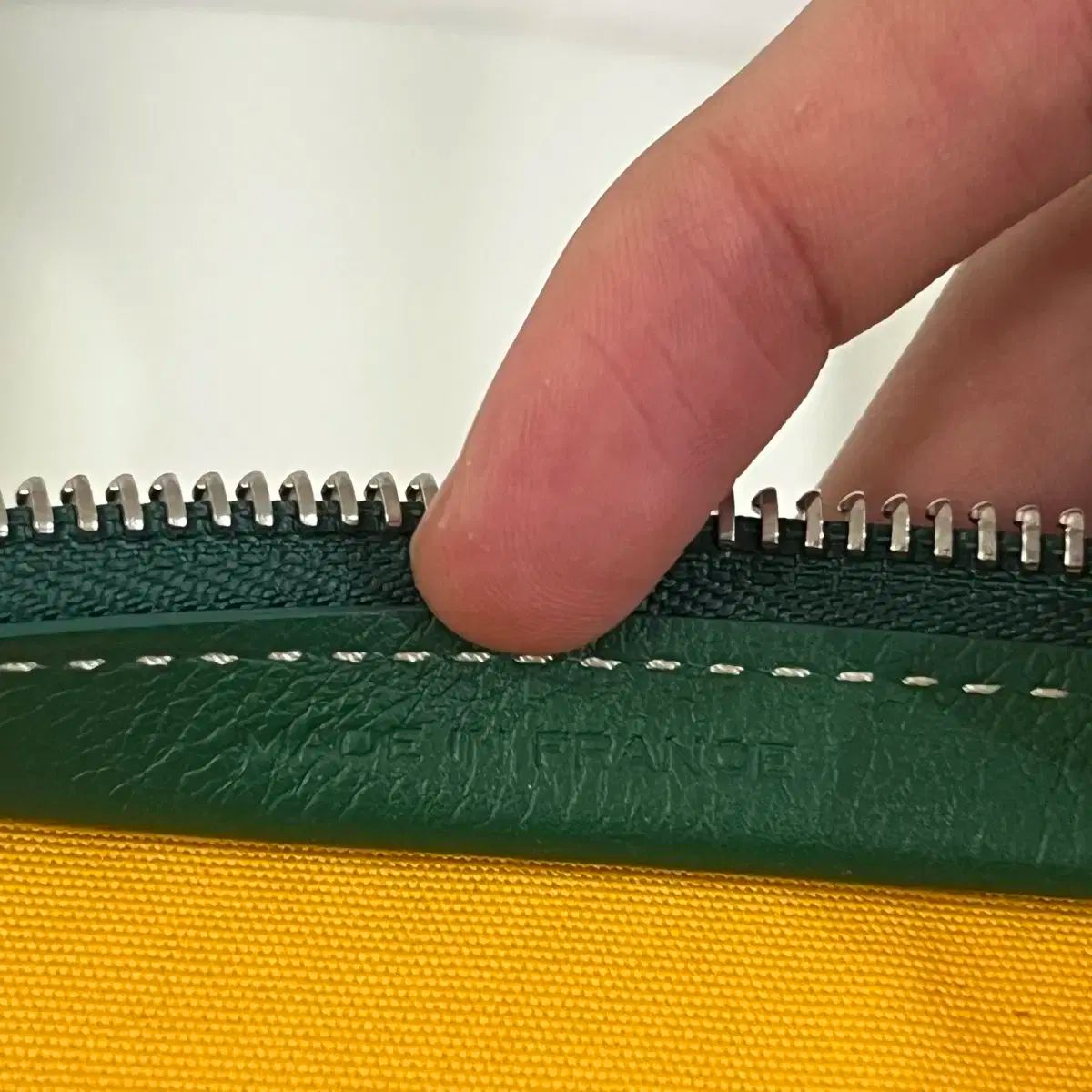 クラッチバッグ 쥬방스