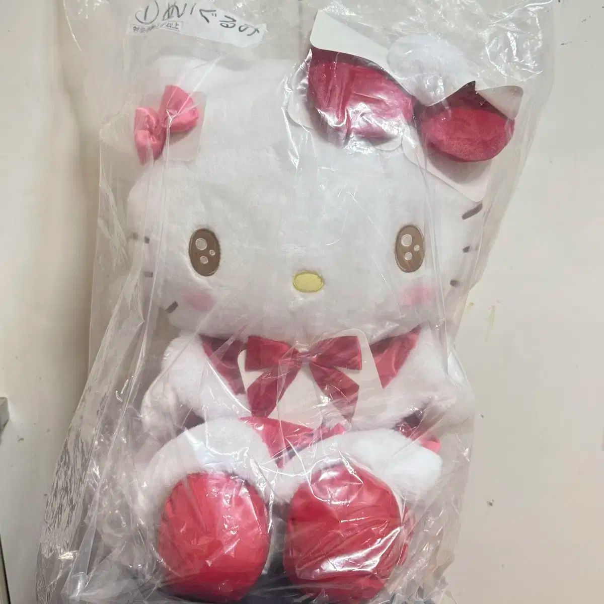 ハローキティ クリスマスぬいぐるみ　一番くじ サンリオ ハローキティ 一番くじ クリスマス A賞 1等賞 ぬいぐるみ(大