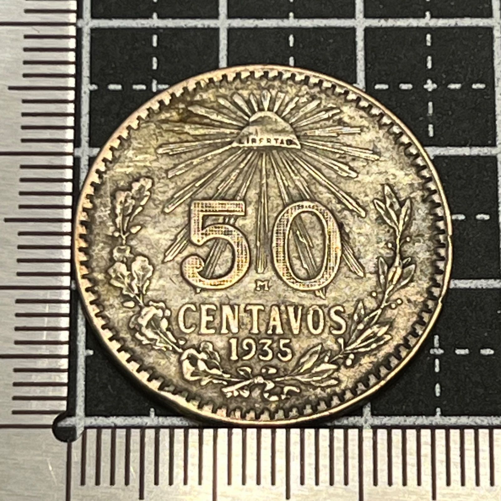 銀貨】1935年 メキシコ 50センタボ銀貨／リベルタッドの光・銀72%の