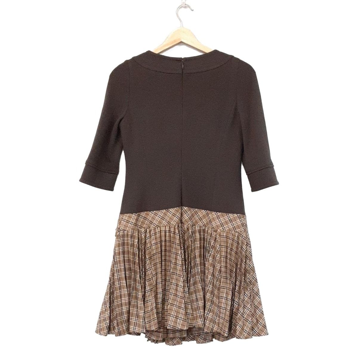 バーバリーブルーレーベル ワンピース サイズ38 M レディース - カーキ×ベージュ クルーネック 七分袖 ミニ チェック柄