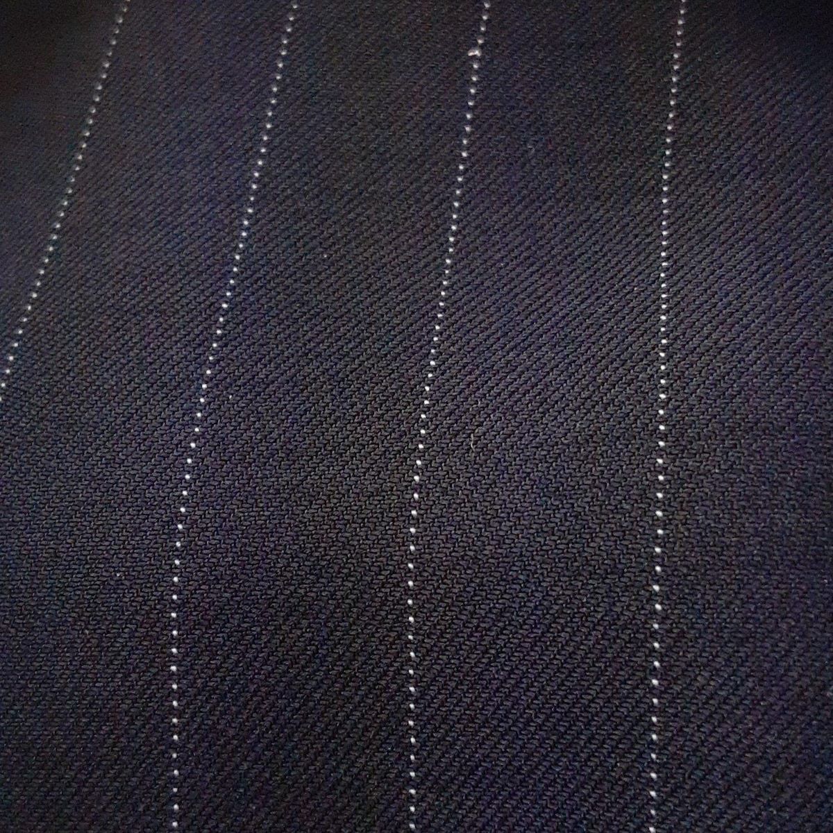 - ダークネイビー×ライトグレー