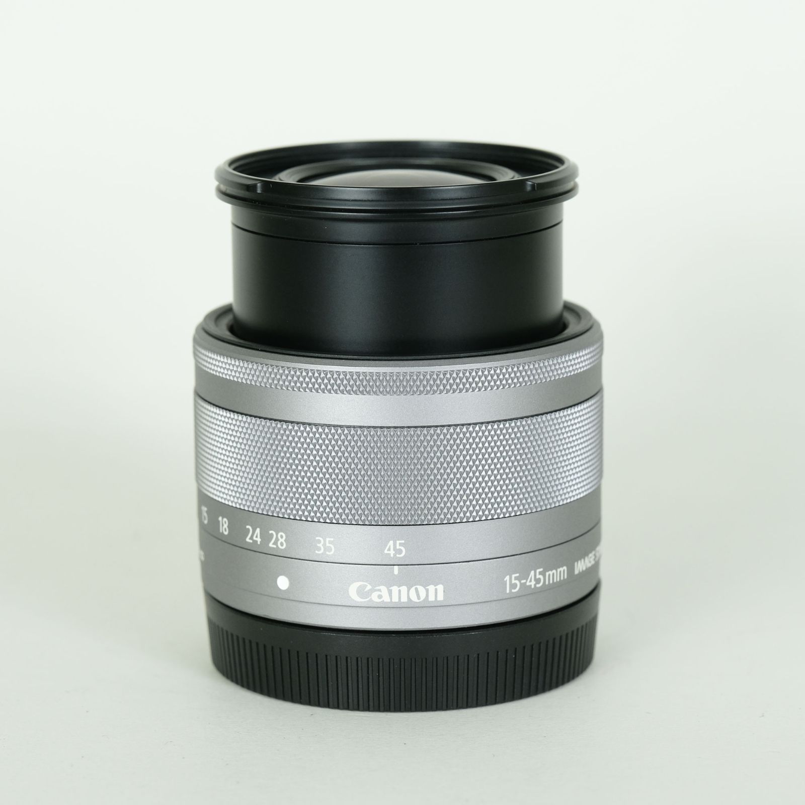 美品Canon EF-M15-45mm f3.5-6.3 IS STM 美品] Canon EF-M15-45mm F3.5-6.3 IS STM [シルバー] | Canon EF-M