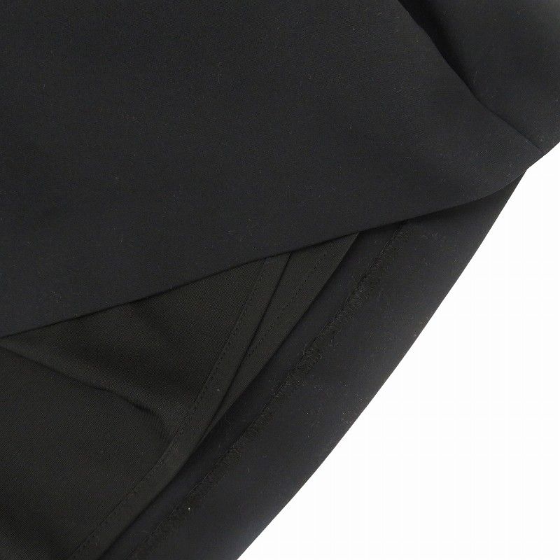 ラウンドネック