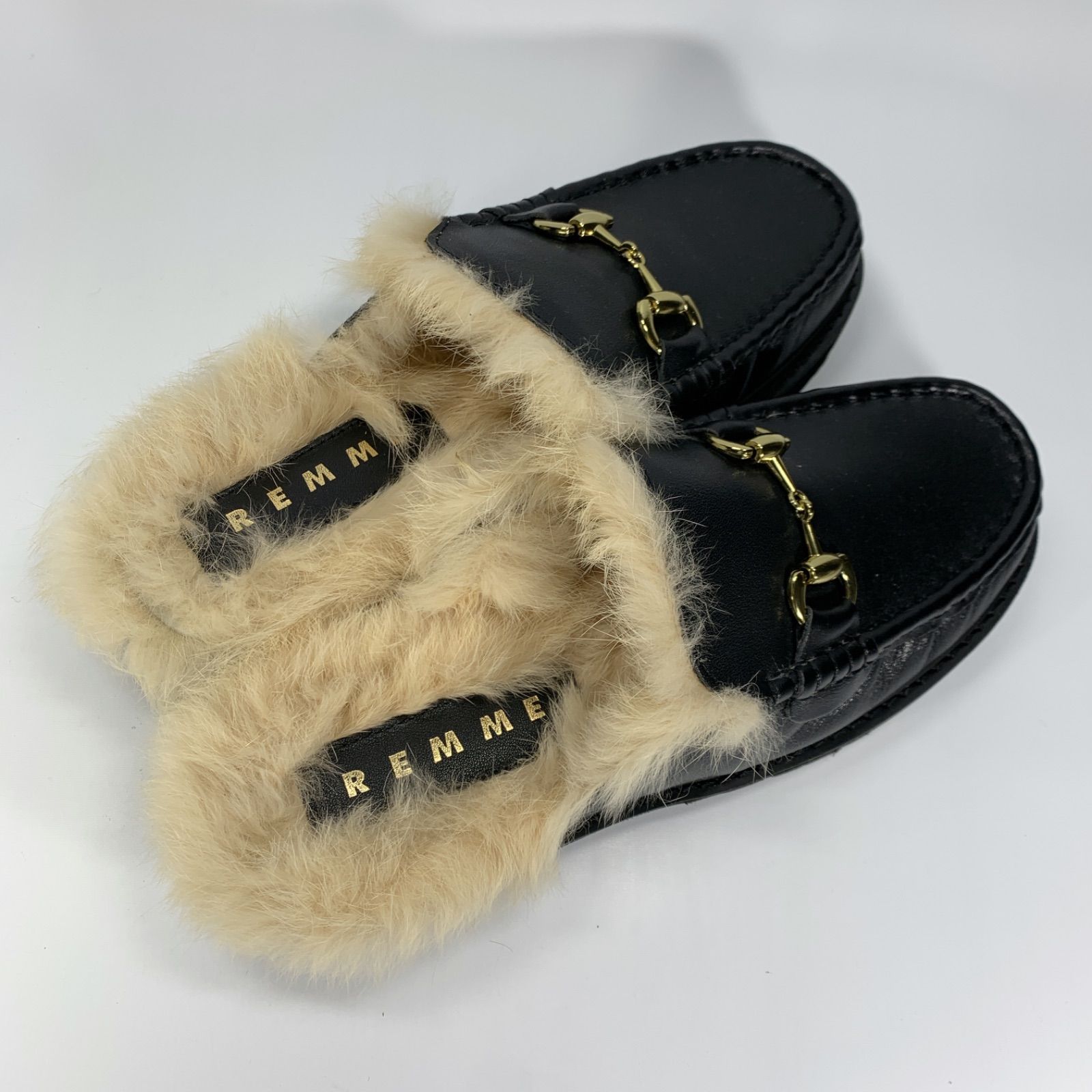 美品◯ REMME レメ ビットローファー スリッポン ファー ブラック 39