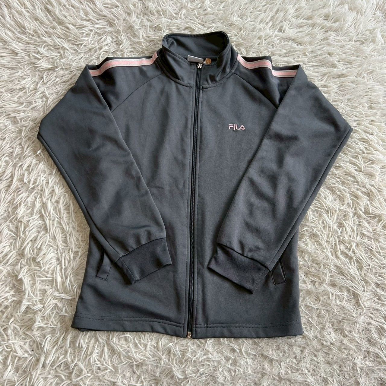 まとめ売り】FILA （フィラ） レディースMサイズ2点セット 長袖ジップ 