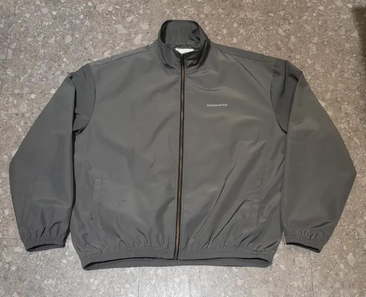 ディスイズネバーザット ジャケット グレー (XL)