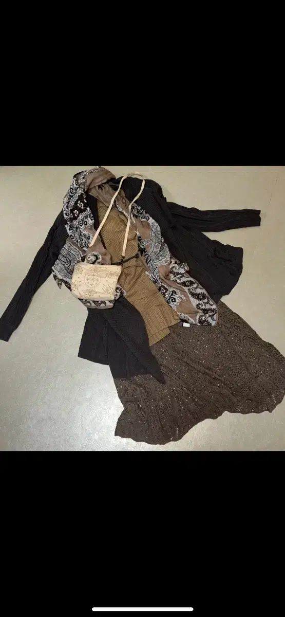 (スカート なし) ブラウン ニット ヴィンテージ セットアップ / バッグ ニットカーディガン スカーフ セット