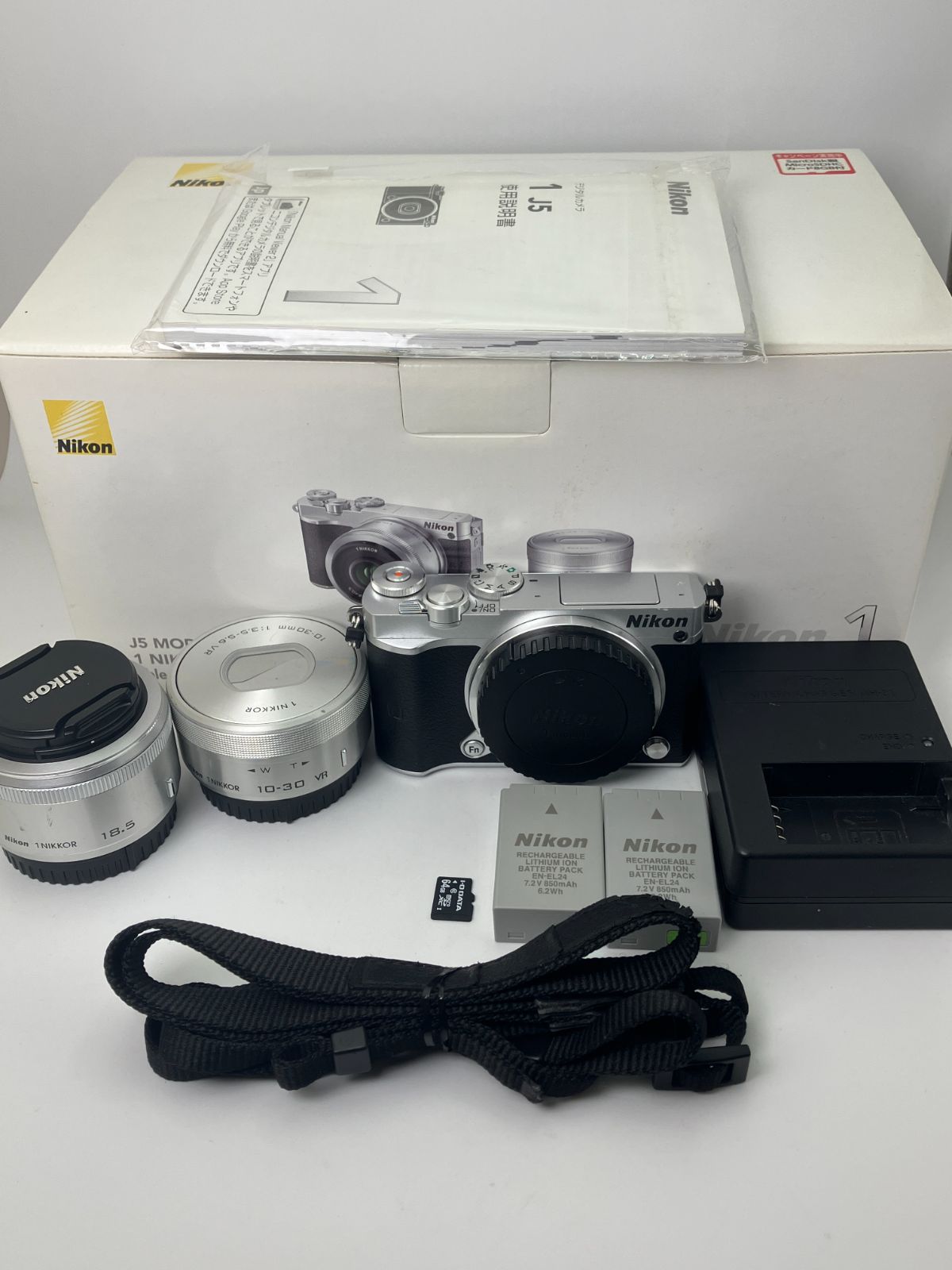 返品保証・動作確認済】Nikon 1 J5 ダブルレンズセット｜10-30mm + 