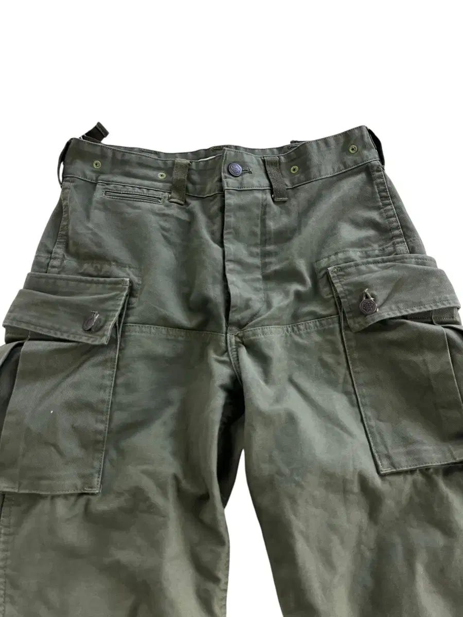 Bell N Whistle カーゴ ズボン M オリーブ