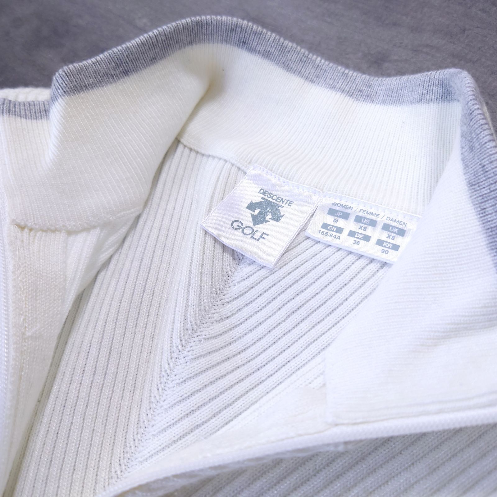 極美品 DESCENTE GOLF ニットセットアップ ゴルフニット レディース