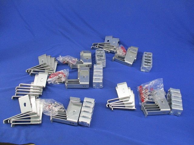 みぞ形鋼用振れ止め金具 SRタイプ 25組入 キズ 汚れ有 SD-