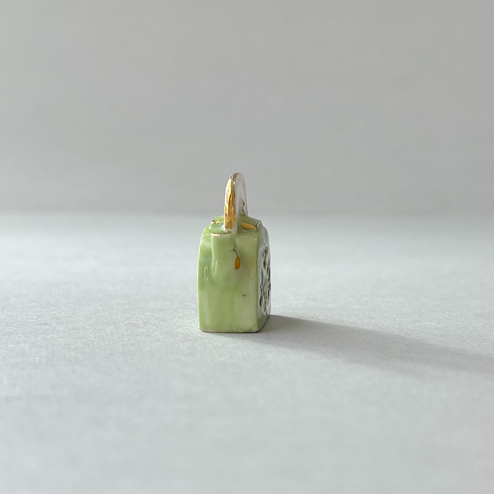 フェーヴ 小鳥のジョウロ フランス フェーブ ミニチュア陶器 - メルカリ