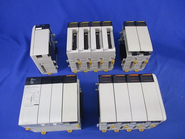 シーケンサー CQM1-PA203 - メルカリ