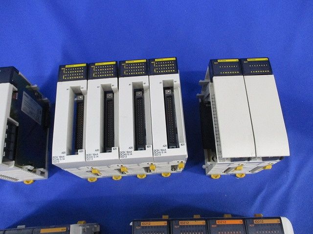 シーケンサー CQM1-PA203 - メルカリ