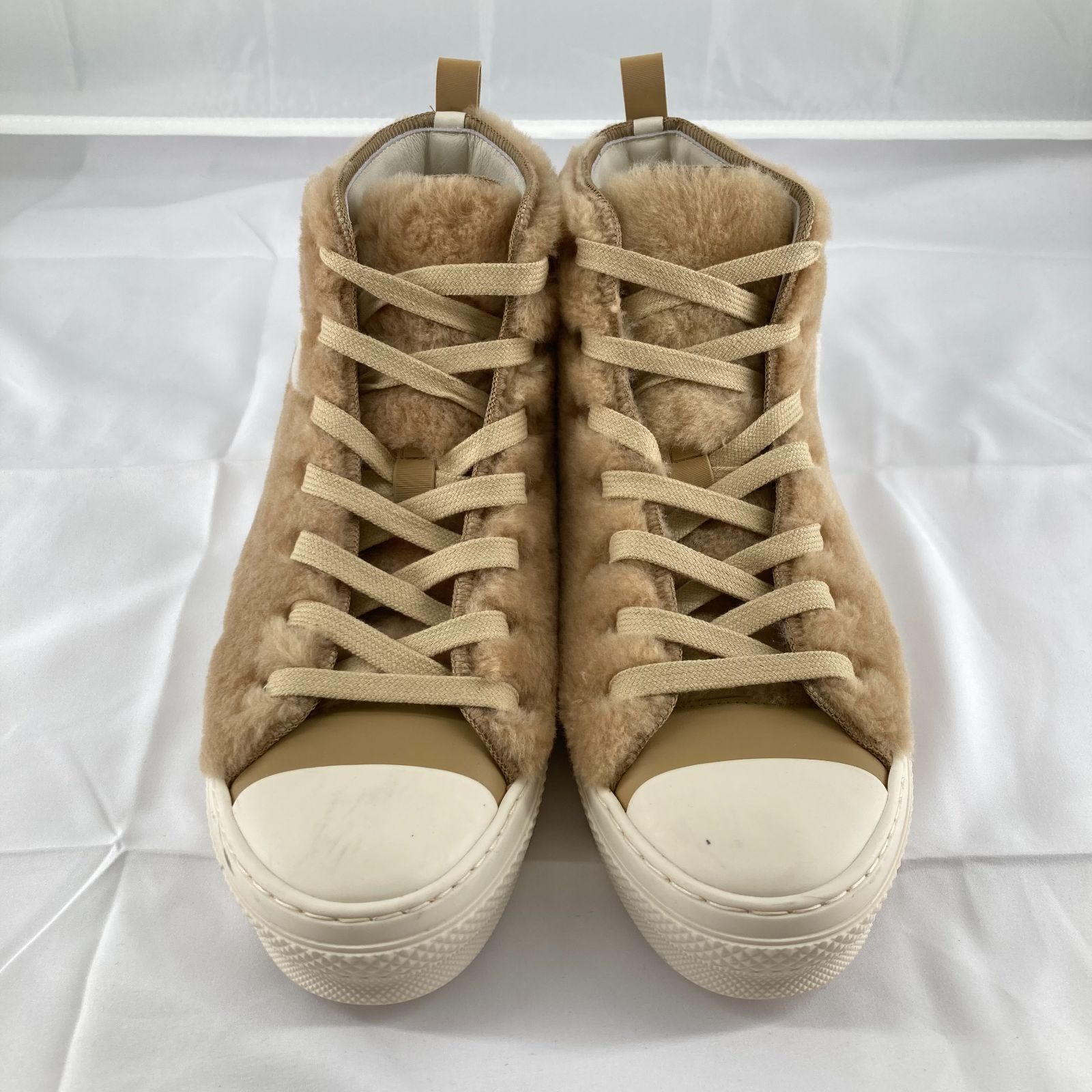 Christian Dior(クリスチャン・ディオール）DIOR×ERL B23 ボアラビット 