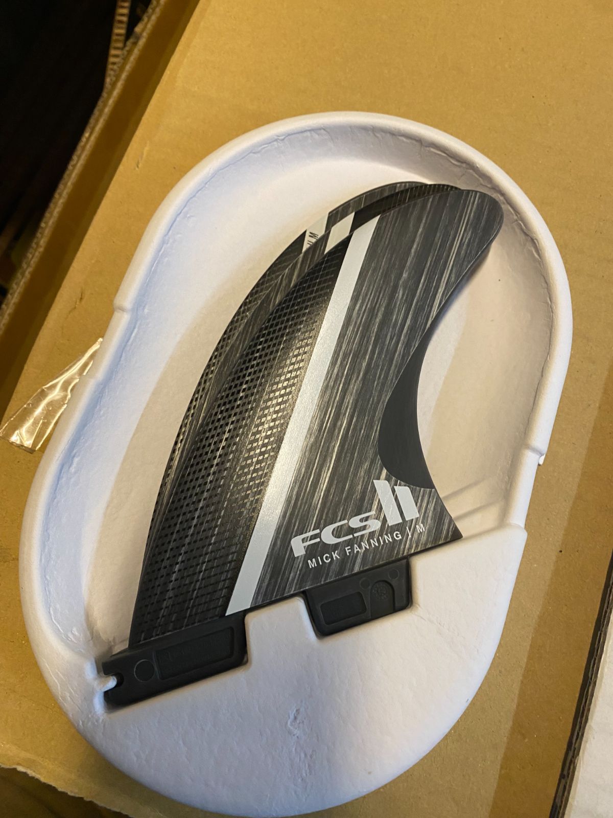 FCS2フィン エフシーエス2フィン MICK FANNING FIBRE FUSION TRI FIN