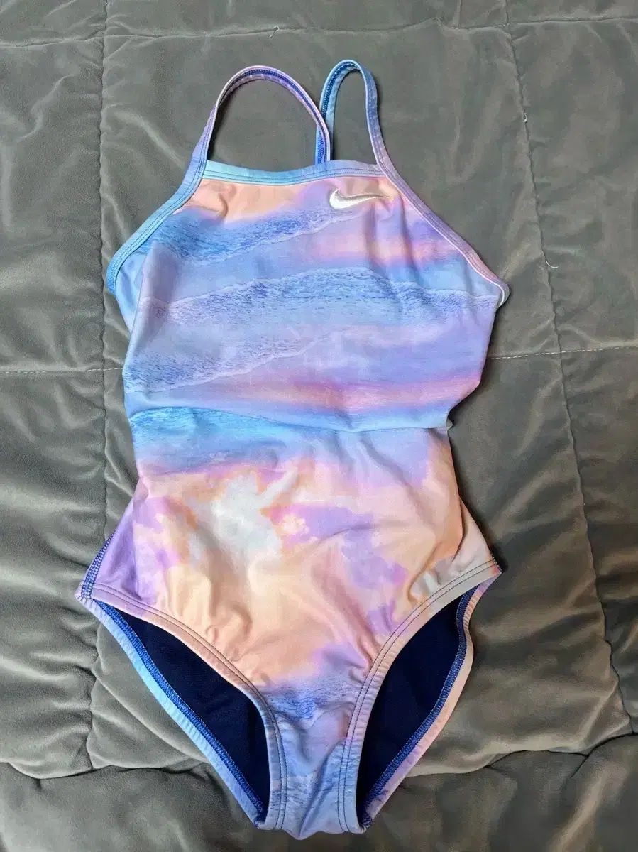 ナイキ 水着 ビフォアサンライズ 26