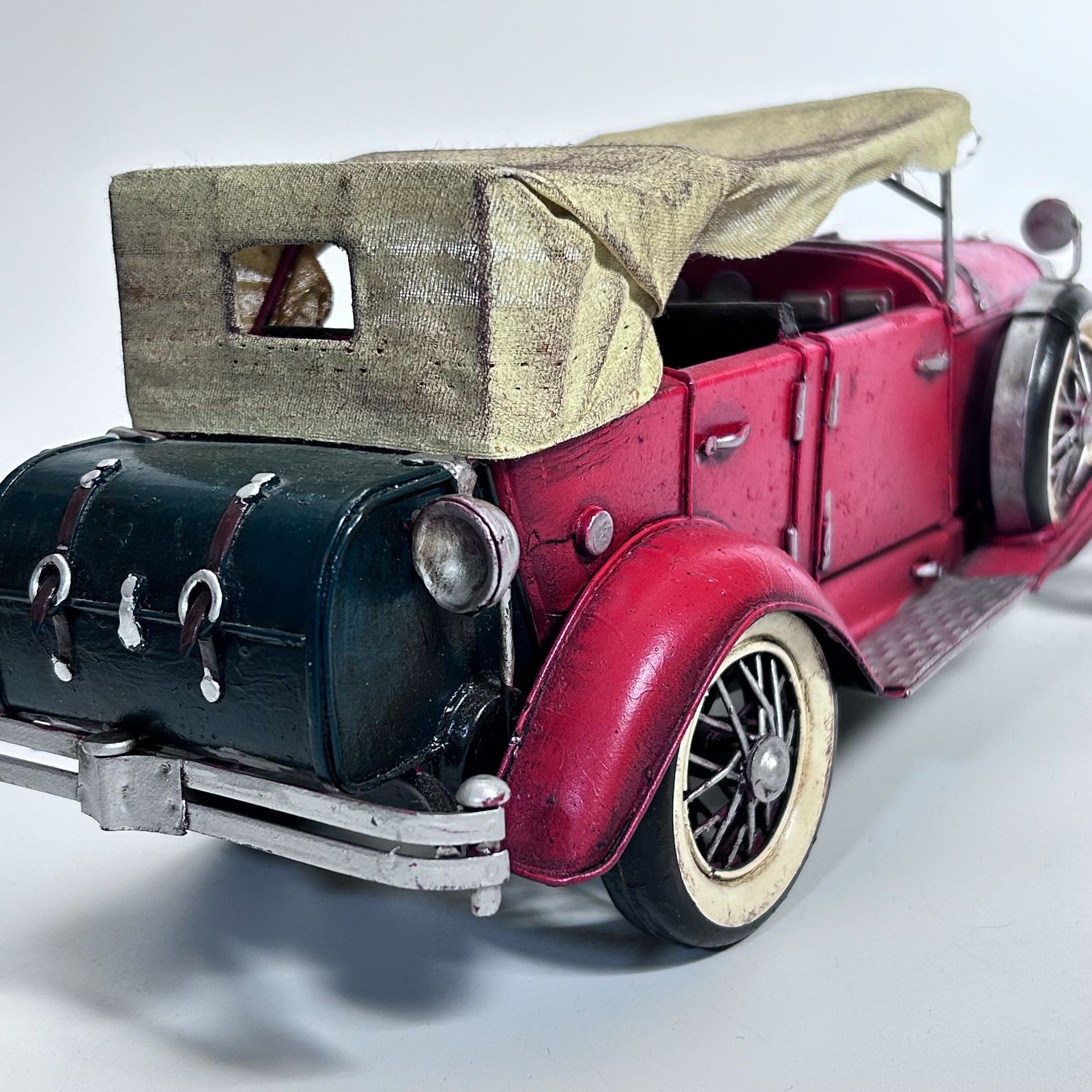 ビンテージカー Old Modern Handicrafts製 1933年型デューセンバーグJ