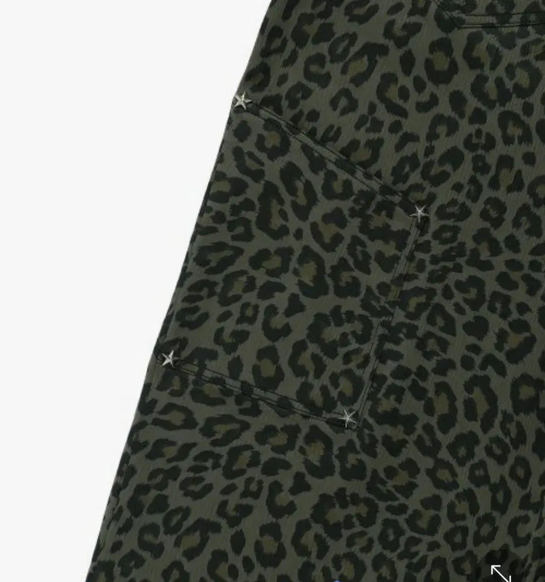 スタッズ パンツ