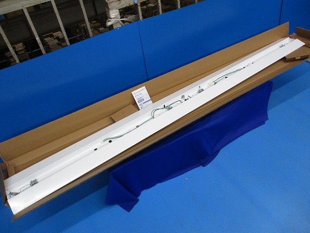 LEDラインルクスペースライト LXBF CL 110 WT