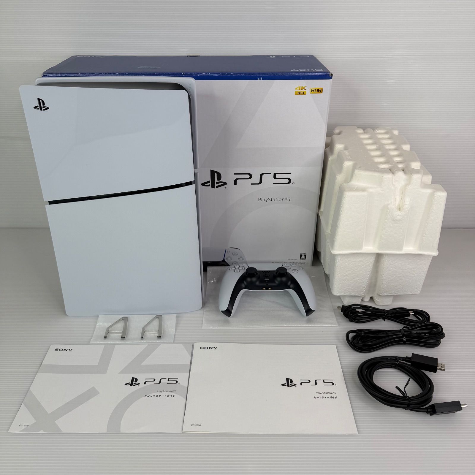 新型 PlayStation 5 slim CFI-2000A01 - メルカリ