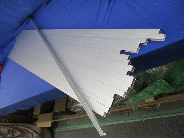 直線アルミレール 傷有 無 入 TR-