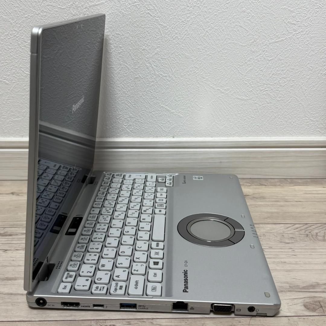 薄型軽量タブレットPC 10世代 i5レッツノート メモリ8GB SSD256G