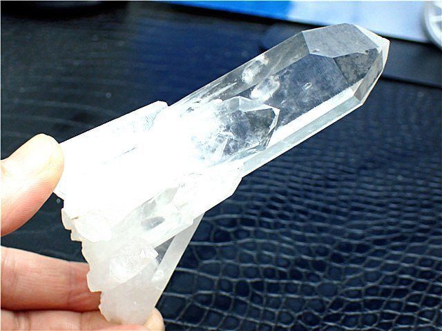 ◇超強いパワーヒマラヤ産天然水晶クラスターYT6B6/32B35D - メルカリ