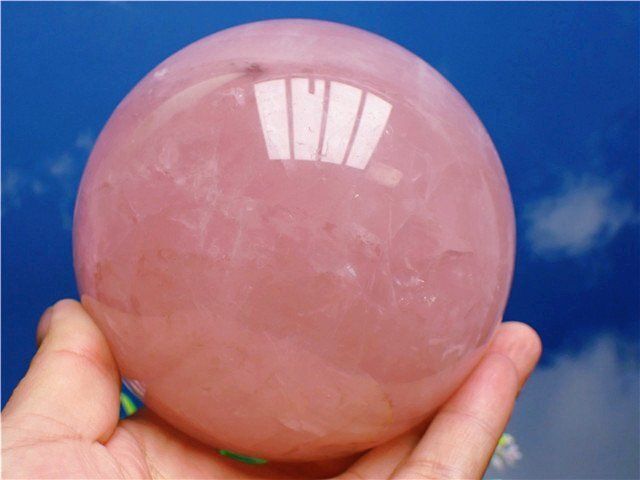 天然ローズクォーツ丸玉YT4E1