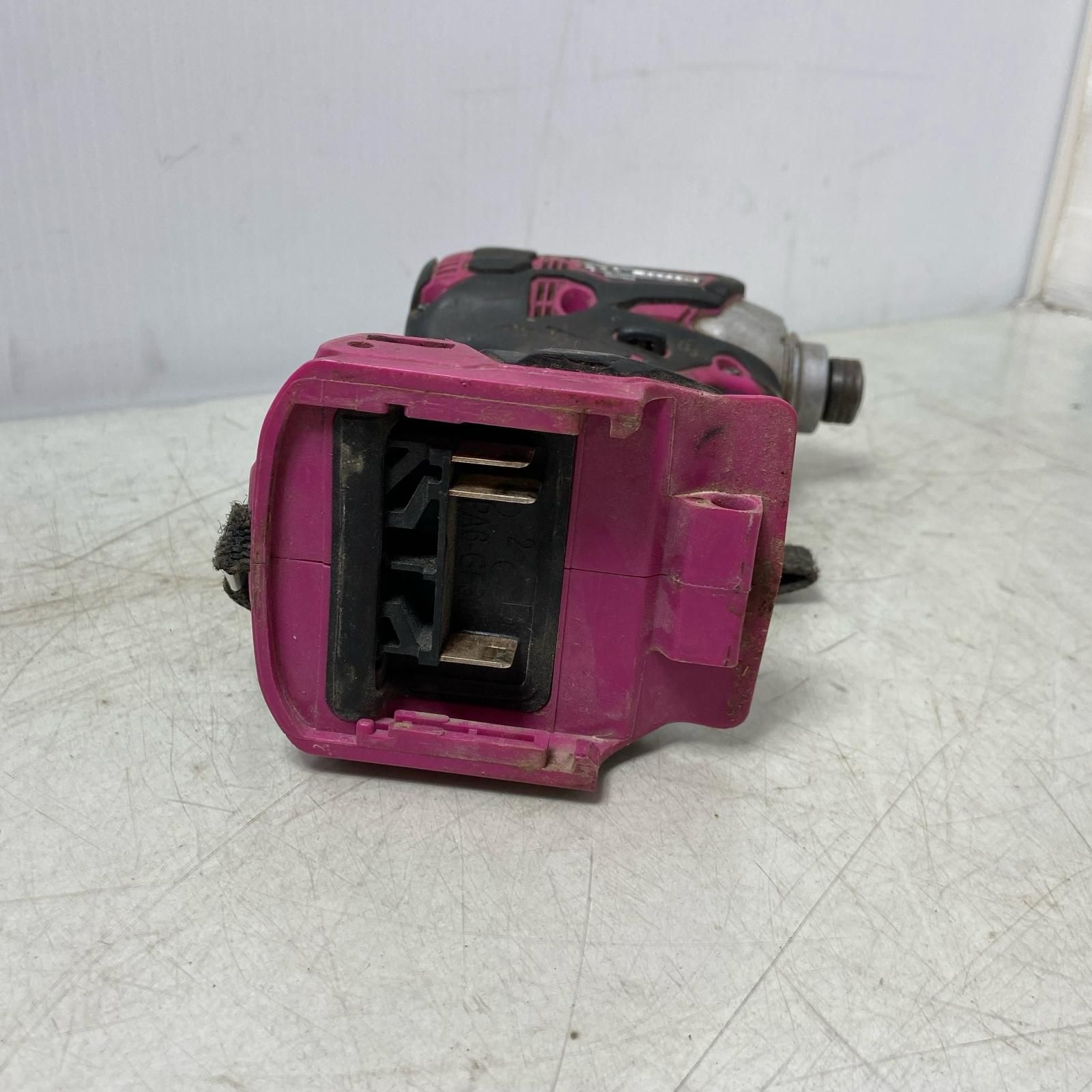 電動工具 インパクトドライバ