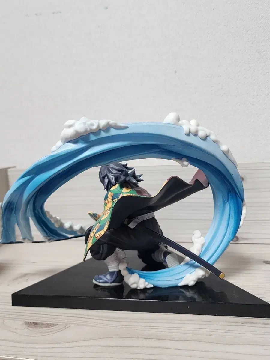 鬼滅の刃 一番くじ 冨岡 義勇 フィギュア