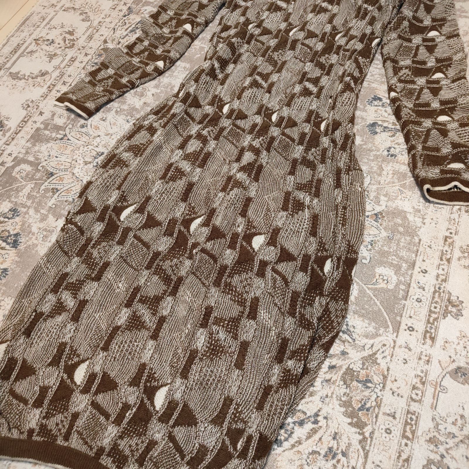  グージー COOGI ロングワンピース ニット Lサイズ ブラウン系 ワンピース ロング丈 長袖 レディース 古着 長袖 七分袖 ニットワンピース