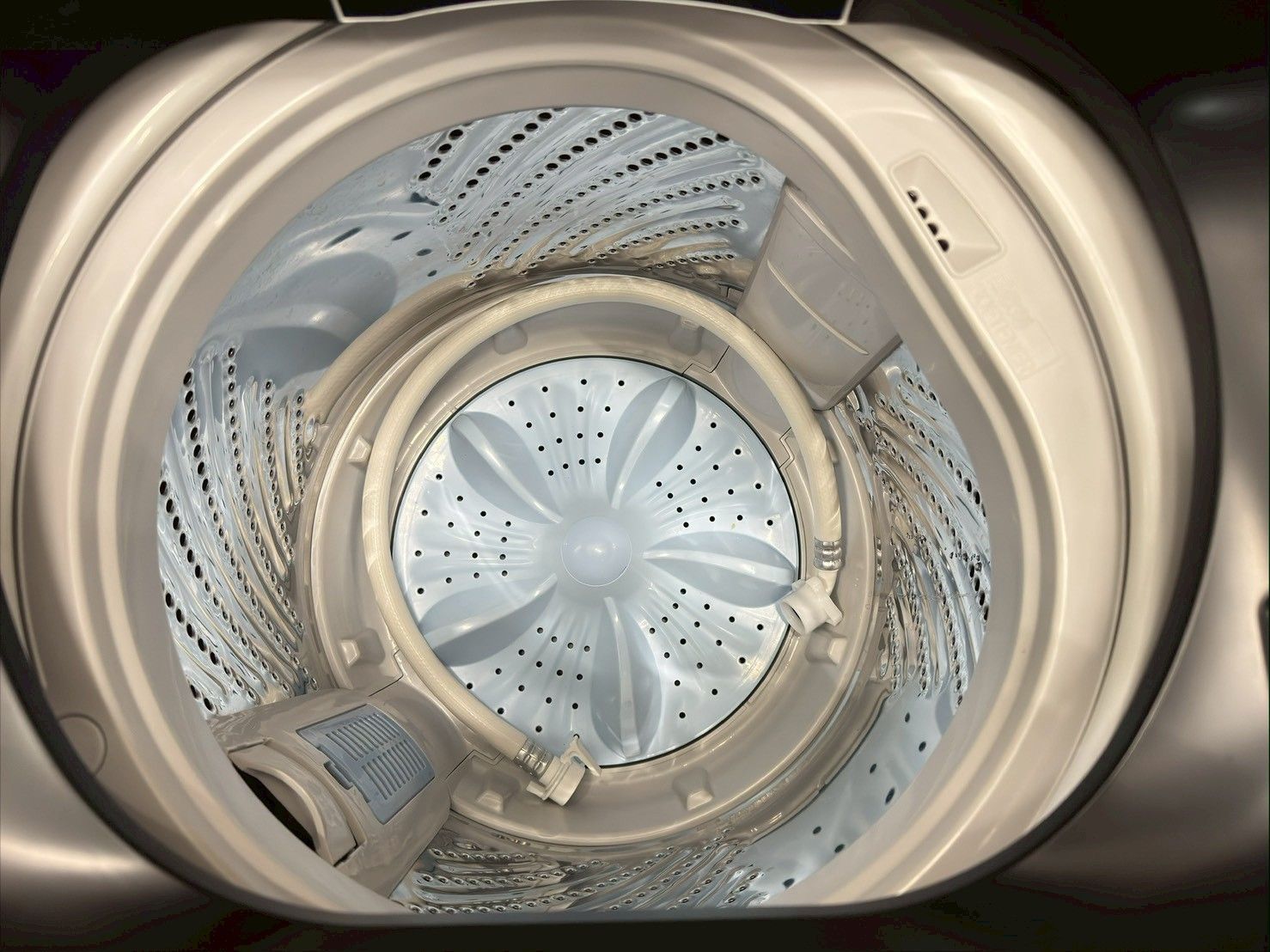  高年式 大阪 3か月保障付き 洗濯機 ハイセンス 5 kg HW G 55 E 2 K IS 206 縦型洗濯機本体 縦型洗濯機