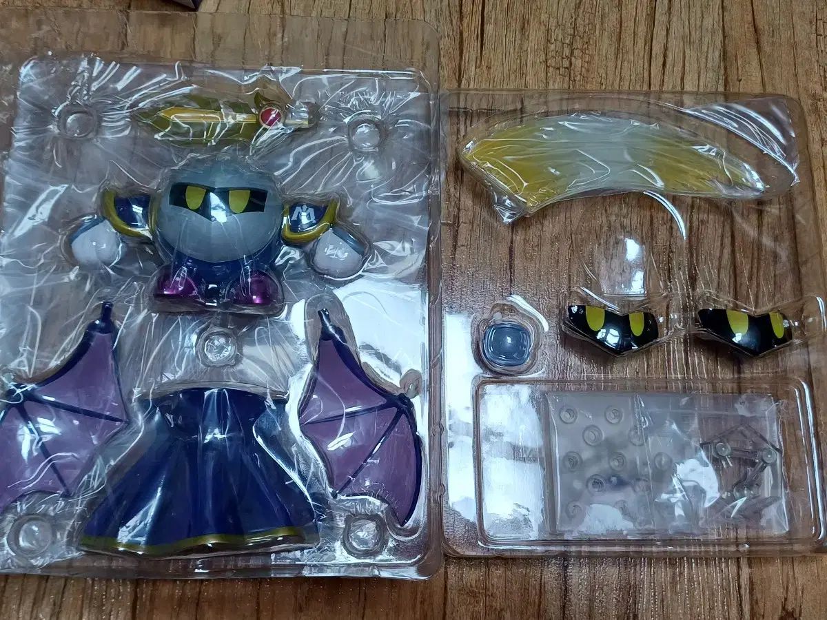 星のカービィ メタナイト ねんどろいど 669番 - メルカリ