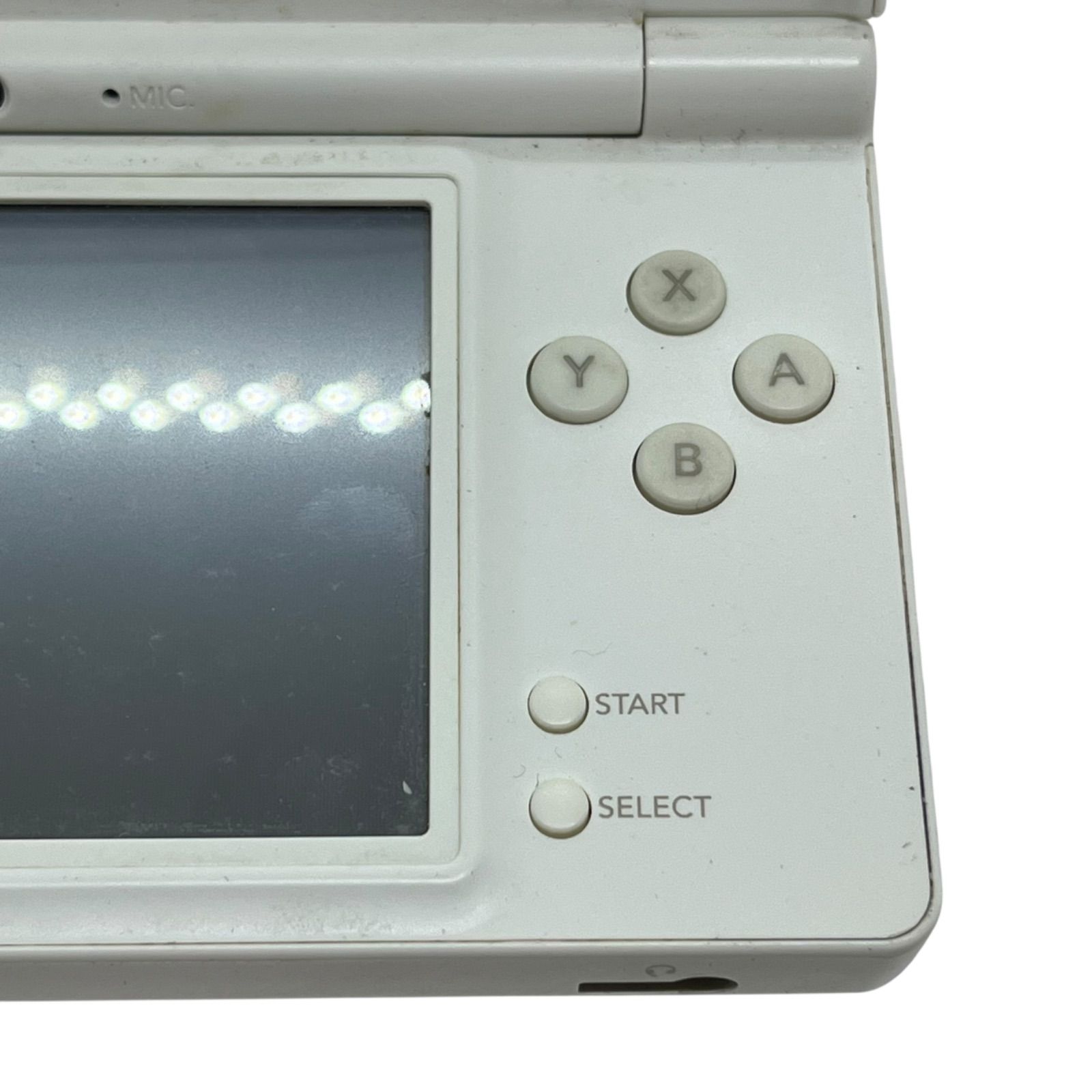 管2511-368】通電確認済☆Nintendo DSi ホワイト 本体のみ