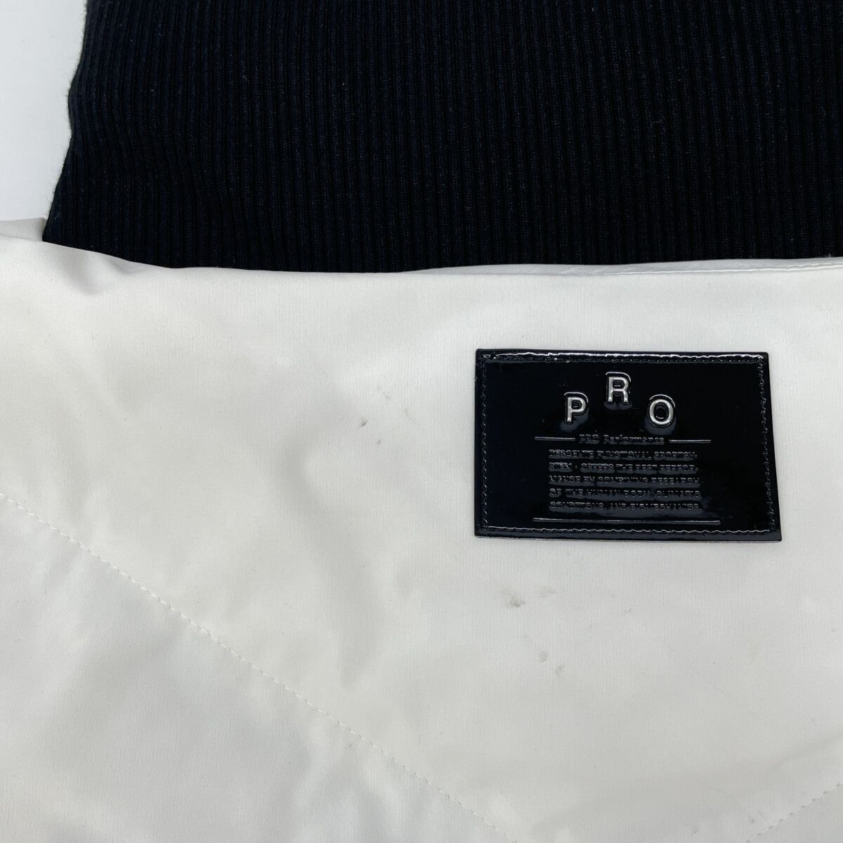 ﾎﾜｲﾄ×ﾌﾞﾗｯｸ