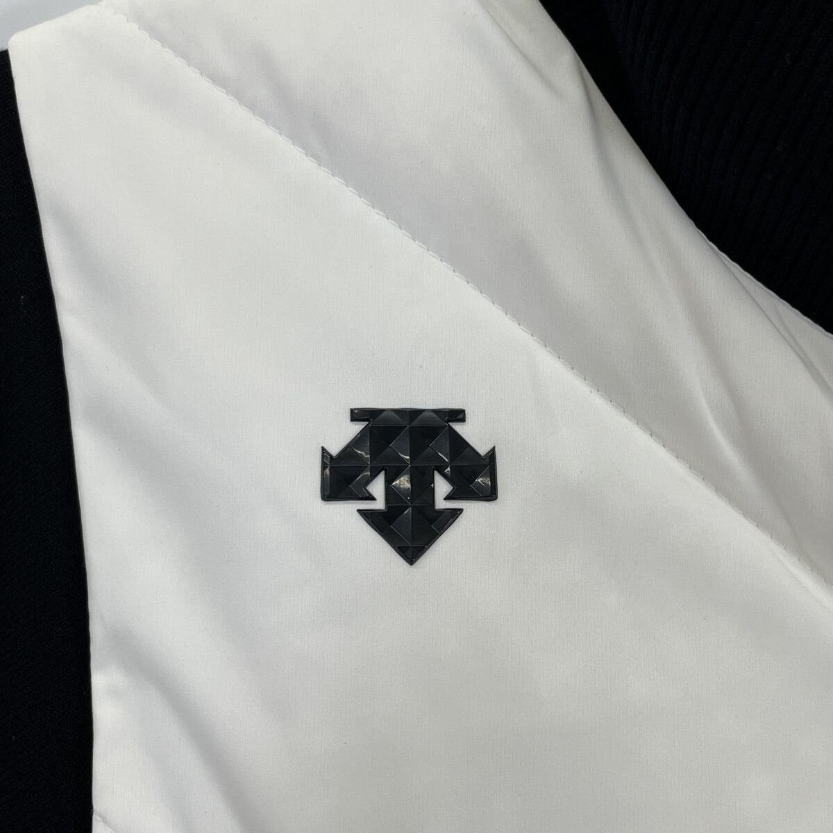 ﾄﾞｯｷﾝｸﾞ ﾄｯﾌﾟｽ