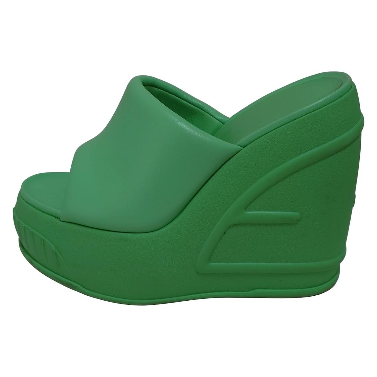 FENDI フェンディ ミュール 37 レディース - ライトグリーン ウェッジソール ss 23年 レザー