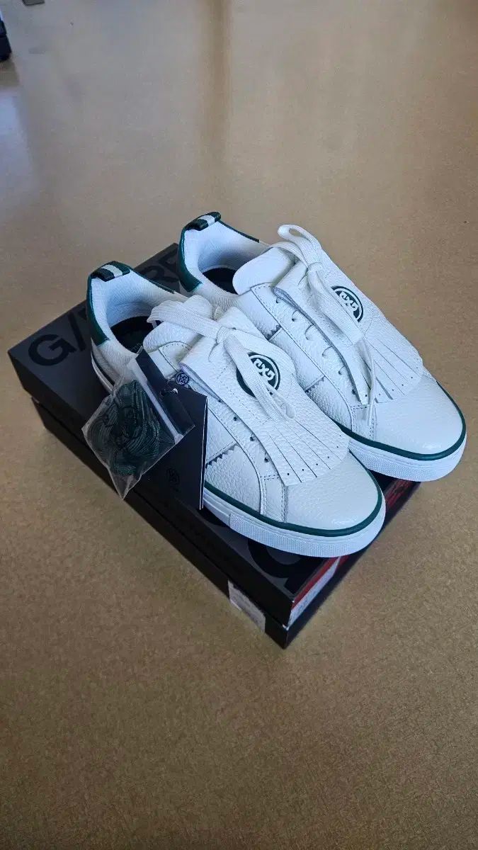 G FORE ジーフォア キルティ ディスラプター レディース ゴルフシューズ 255