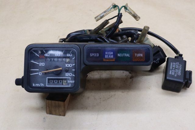 ホンダ TLM 200 R MD 15 メーターユニット H 379 5