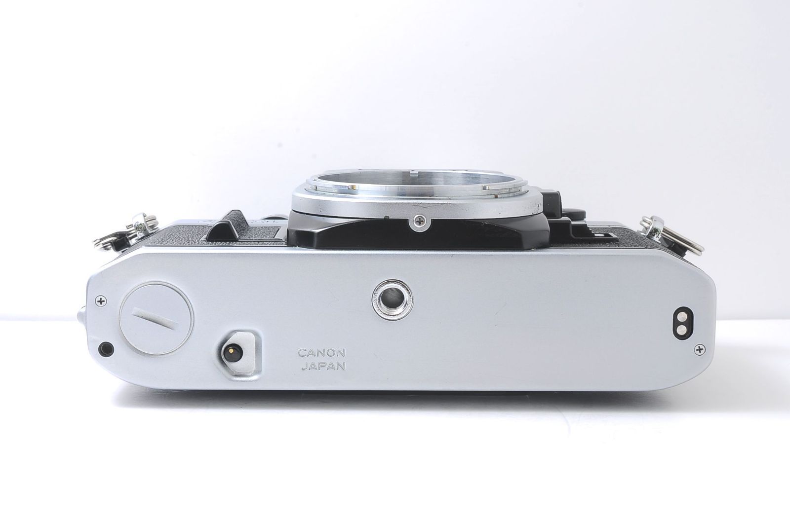 Canon AE-1 シルバー + FD 50mm F1.4 セット／動作良好・露出計作動