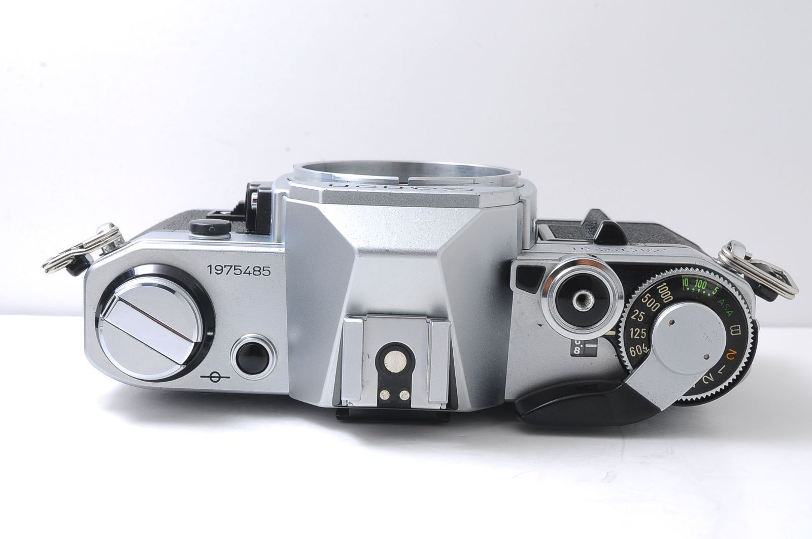 キヤノン AE-1 シルバー NEW FD 50mm f1.4《動作確認済》 Canon AE-1 シルバー + FD 50mm F1.4 セット／動作良好・露出計作動