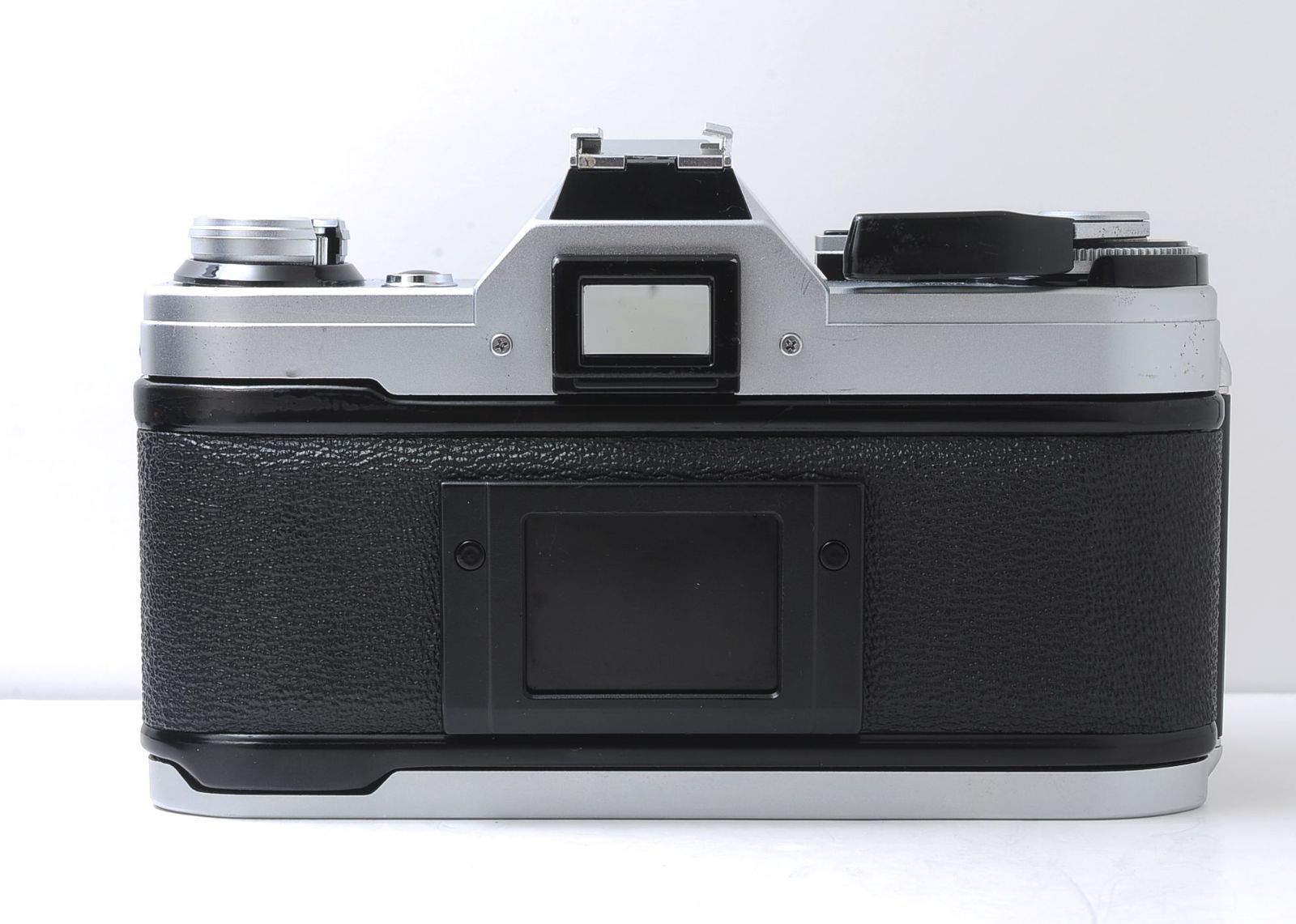 Canon AE-1 シルバー + FD 50mm F1.4 セット／動作良好・露出計作動