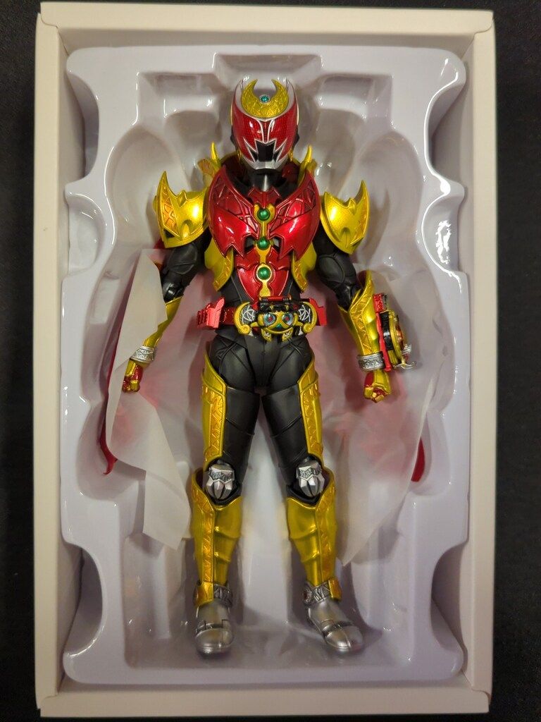 送料無料 PB限定 S.H.Figuarts 真骨彫製法 仮面ライダーキバ