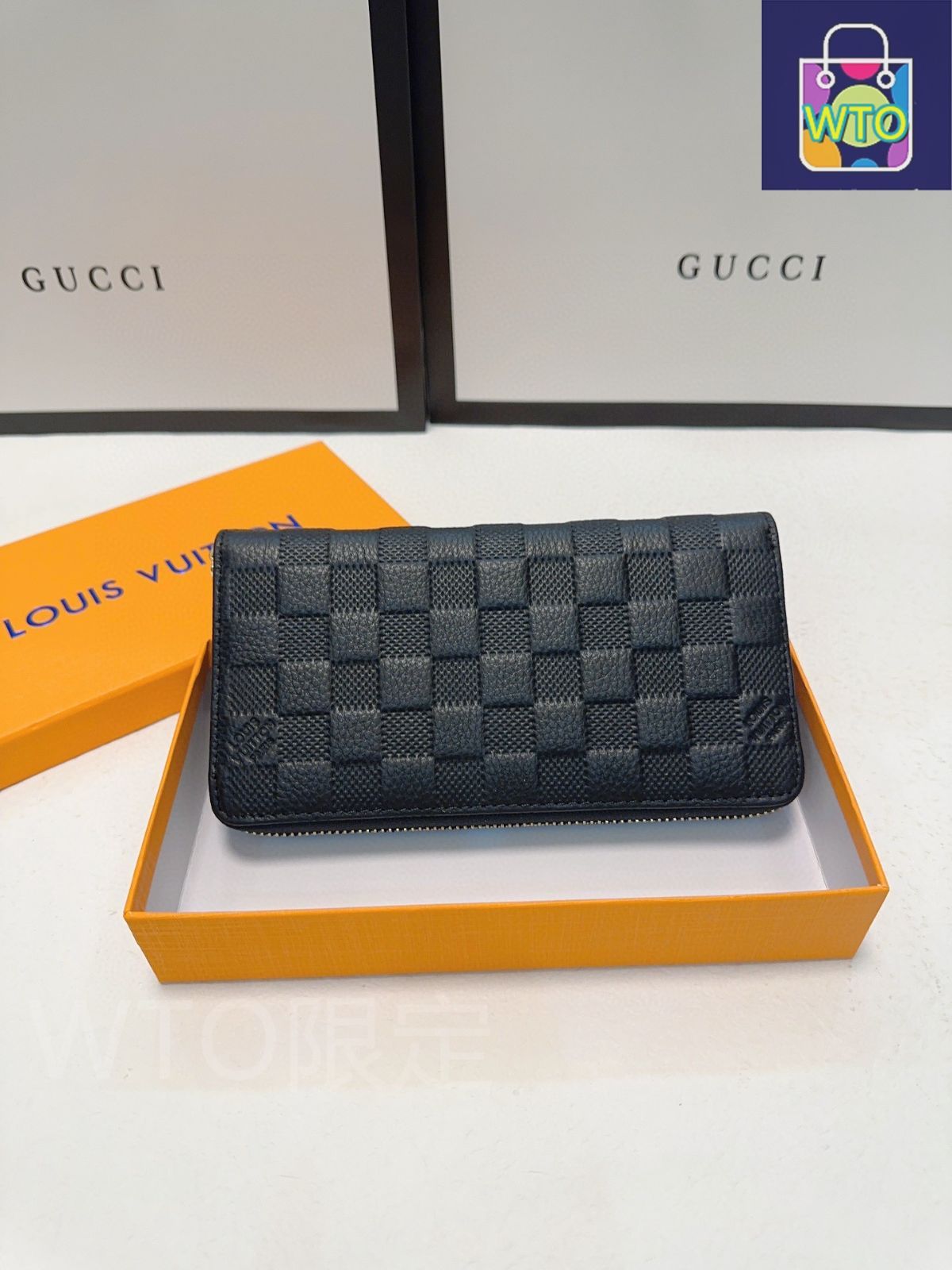 メンズハンドバッグ レザーを使用した