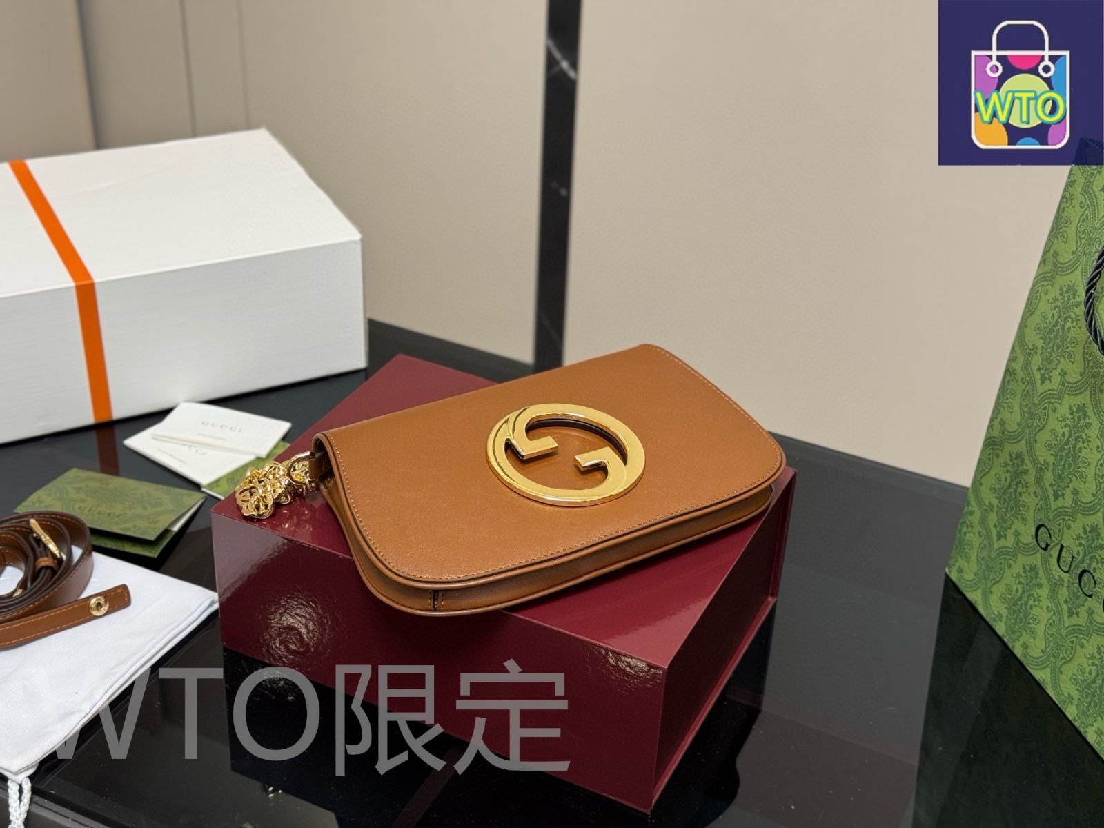 今日 Gucci グッチ ブロンディ ショルダーバッグシリーズ 魅力的な リングで斜め掛け な モデル