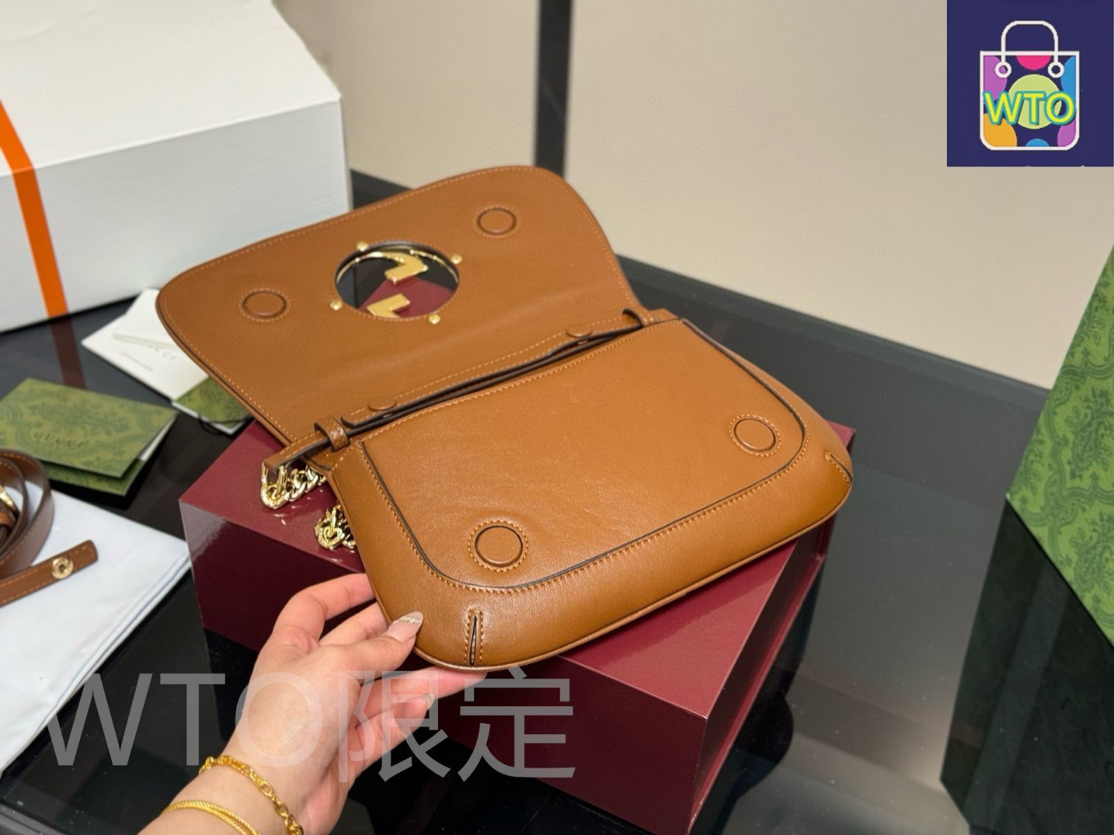 リングで斜め掛け