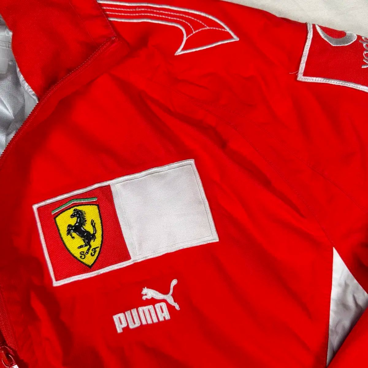 04 F1 プーマ フェラーリ レーシング ジャケット ウィンドブレーカー