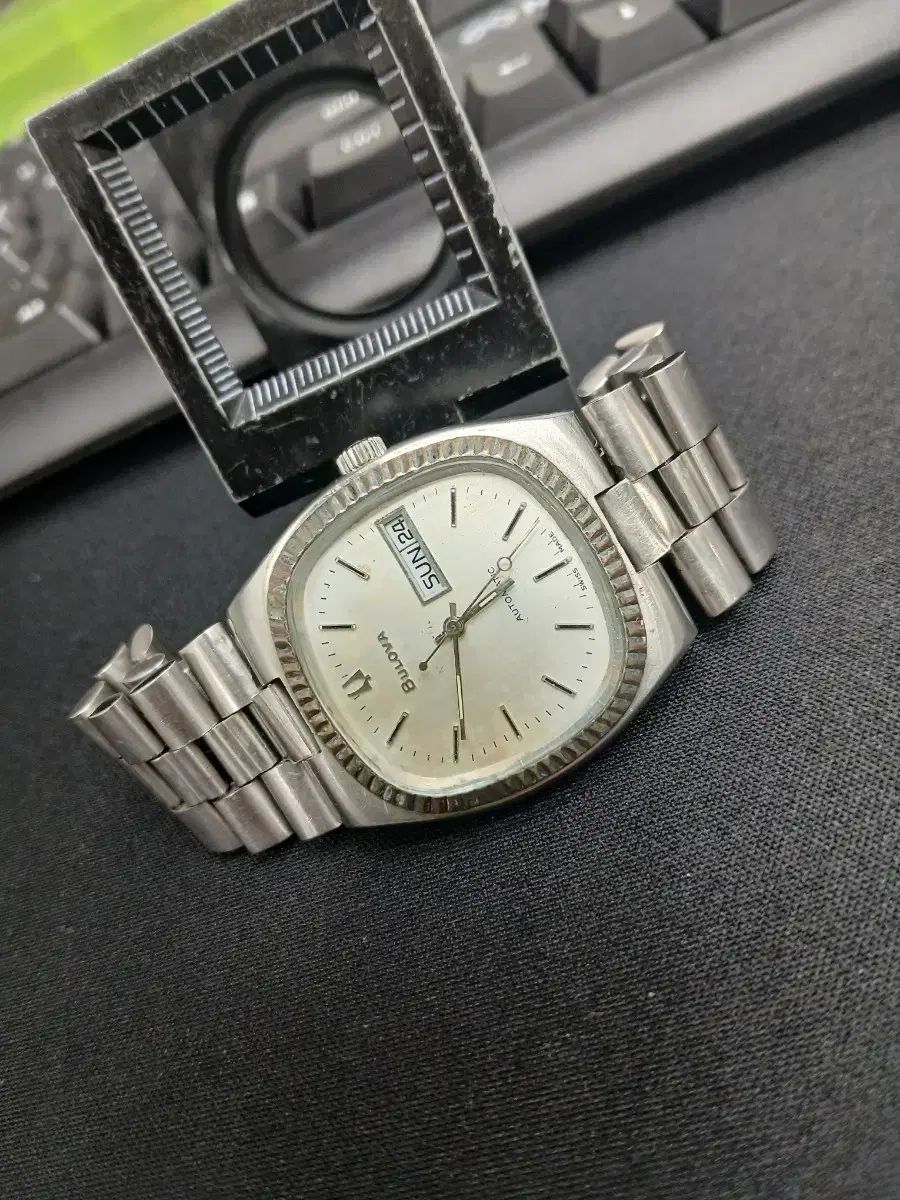  ブローバ フルーテッドベゼル 둥근スクエア 自動 数量限定 自動巻き時計 腕時計(アナログ)